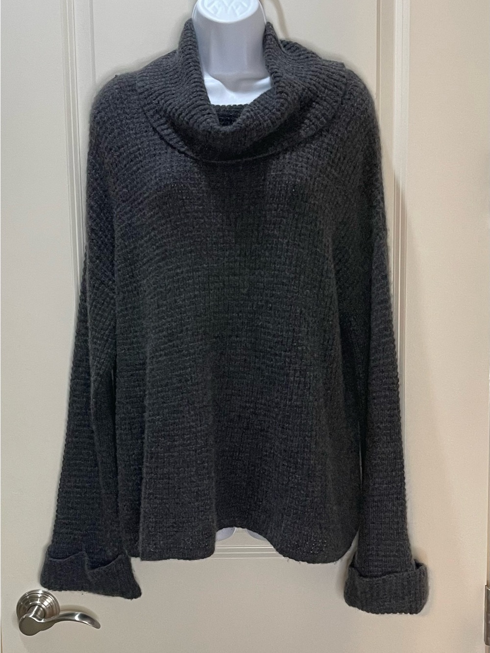 Saks Fifth Avenue 100% Cashmere Gray Cowl Neck Sweater Waffle Knit M